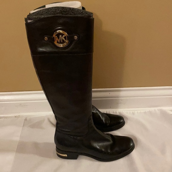 Michael Kors Black Leather Boots - Picture 1 of 15